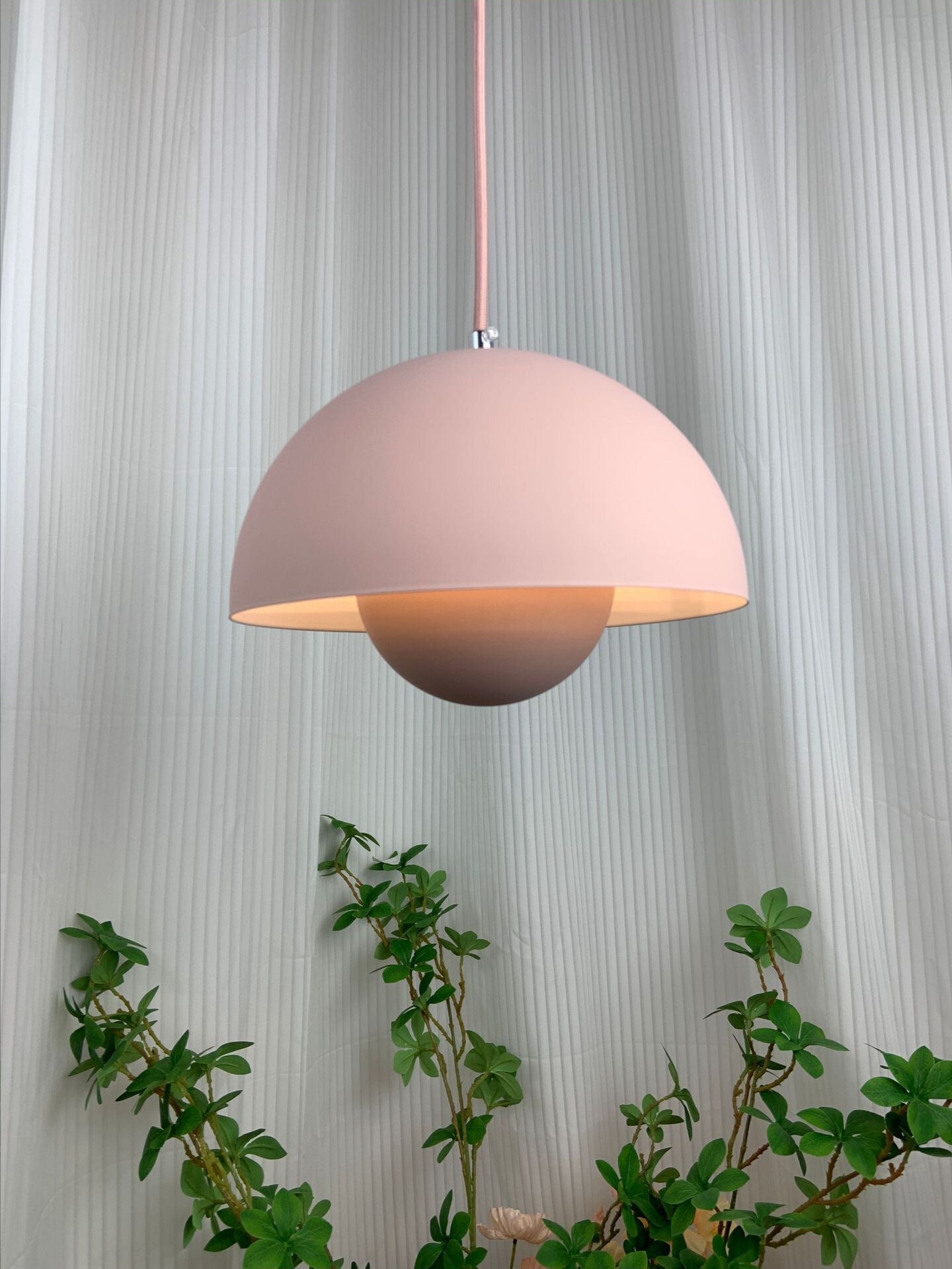 HEIKESZ Danish Designer Bud Chandelier Macaron Three Heads Dining Room Lamp Nordic Modern Minimalist Bedroom Lighting